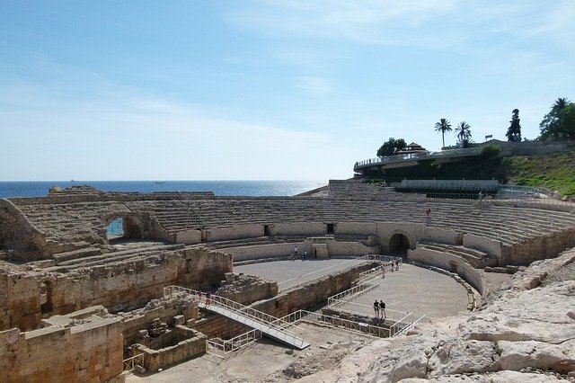 Unduh gratis Tarragona Amphitheatre Heritage - foto atau gambar gratis untuk diedit dengan editor gambar online GIMP