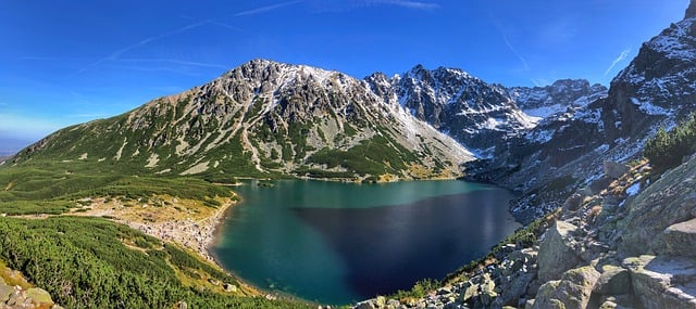 タトラ山脈の自然の風景を無料でダウンロードして、GIMPで編集できる無料のオンライン画像エディタ