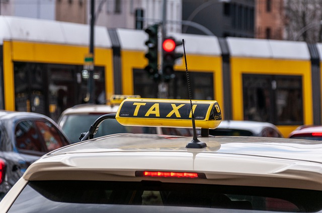 Free download taxi city transport urban road free picture to be edited with GIMP free online image editor
