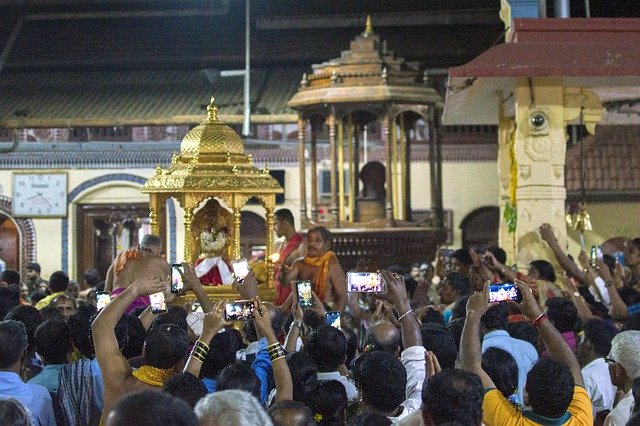 ດາວ​ໂຫຼດ​ຟຣີ Temple Chariot Architecture - ຮູບ​ພາບ​ຟຣີ​ຫຼື​ຮູບ​ພາບ​ທີ່​ຈະ​ໄດ້​ຮັບ​ການ​ແກ້​ໄຂ​ກັບ GIMP ອອນ​ໄລ​ນ​໌​ບັນ​ນາ​ທິ​ການ​ຮູບ​ພາບ​