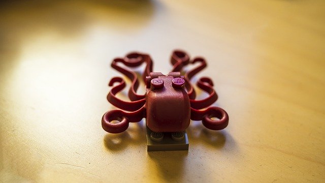 Muat turun percuma Tentacles Octopus Lego - foto atau gambar percuma untuk diedit dengan editor imej dalam talian GIMP