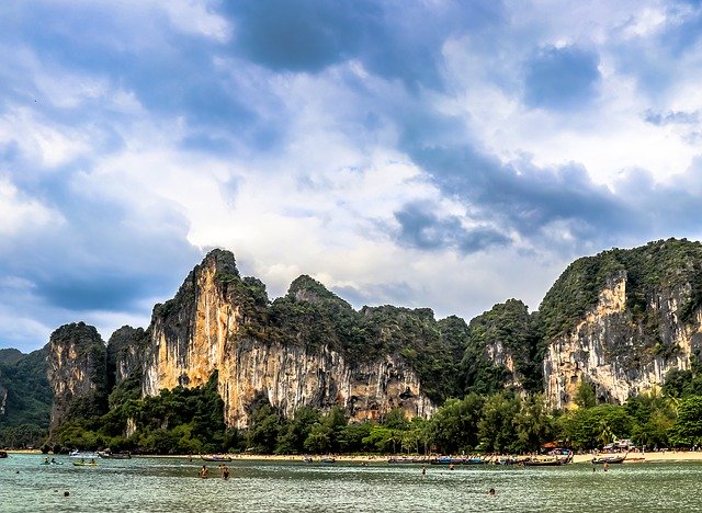 Gratis download Thailand Mountains Nature - gratis foto of afbeelding om te bewerken met GIMP online afbeeldingseditor