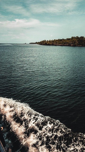 Bezpłatne pobieranie Tajlandia Phi Island Beach - bezpłatne zdjęcie lub obraz do edycji za pomocą internetowego edytora obrazów GIMP