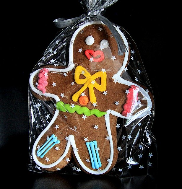 Free download The Cake Gingerbread Decoration -  free photo or picture to be edited with GIMP online image editor