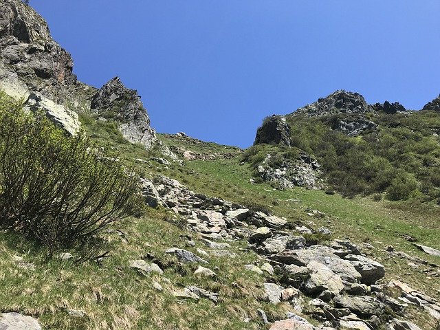 Téléchargement gratuit La pointe de la buse Valstorna Alpine - photo ou image gratuite à modifier avec l'éditeur d'images en ligne GIMP