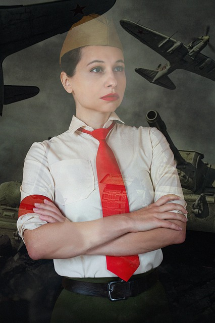 Free download the officer soldier woman free picture to be edited with GIMP free online image editor