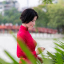 The pink shirt girl is shy  screen for extension Chrome web store in OffiDocs Chromium