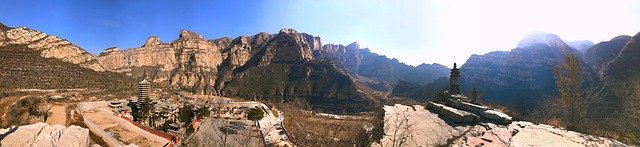 The Scenery Mountains And Rivers 무료 다운로드 - 무료 사진 또는 김프 온라인 이미지 편집기로 편집할 수 있는 사진