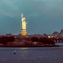 The statue glows in the night  screen for extension Chrome web store in OffiDocs Chromium