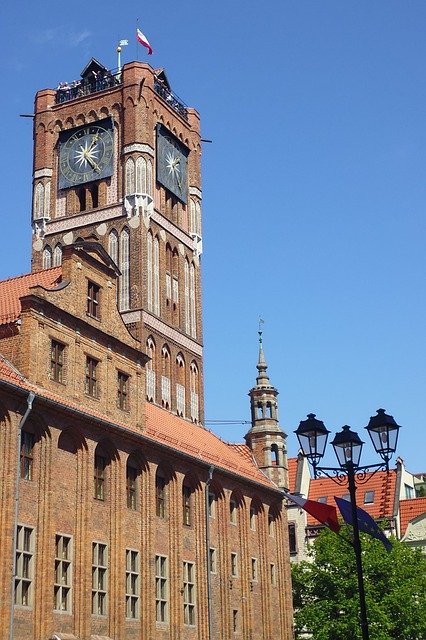Free picture The Town Hall Toruń Poland -  to be edited by GIMP free image editor by OffiDocs
