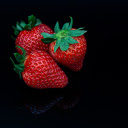 Three ripe red strawberries  screen for extension Chrome web store in OffiDocs Chromium