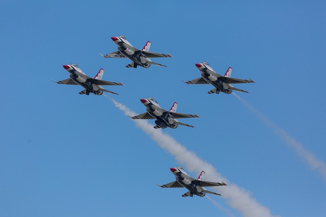 Free download thunderbirds f16 demonstration free picture to be edited with GIMP free online image editor