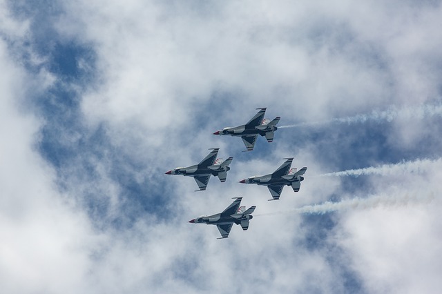 Free download thunderbirds f16 f 16 military free picture to be edited with GIMP free online image editor