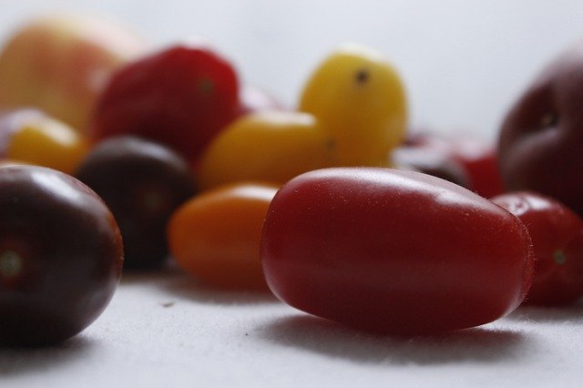 Безкоштовно завантажте Tomatoes Vegetables Healthy - безкоштовне фото чи зображення для редагування за допомогою онлайн-редактора зображень GIMP