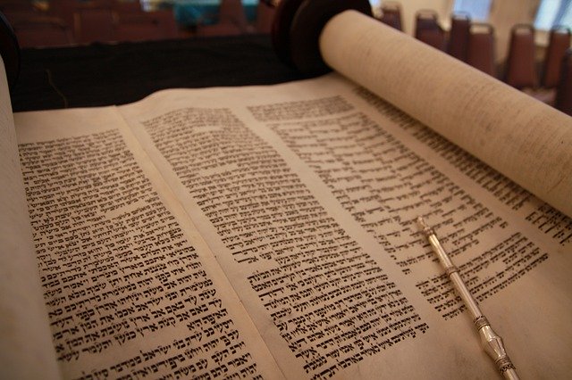 Download gratuito Torah Scroll Israel - foto o immagine gratuita da modificare con l'editor di immagini online GIMP