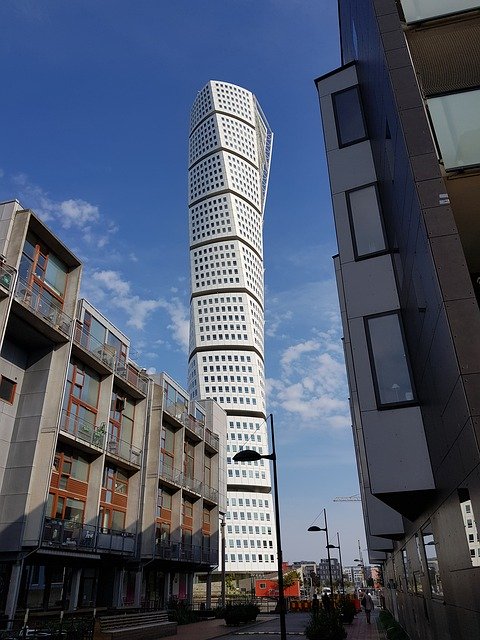 বিনামূল্যে ডাউনলোড করুন Torso সুইডিশ Malmö - বিনামূল্যে ছবি বা ছবি GIMP অনলাইন ইমেজ এডিটর দিয়ে সম্পাদনা করা হবে