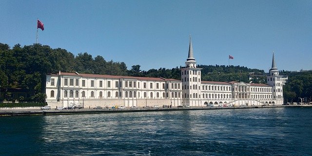 دانلود رایگان Towered Istanbul In The Evening - عکس یا تصویر رایگان قابل ویرایش با ویرایشگر تصویر آنلاین GIMP