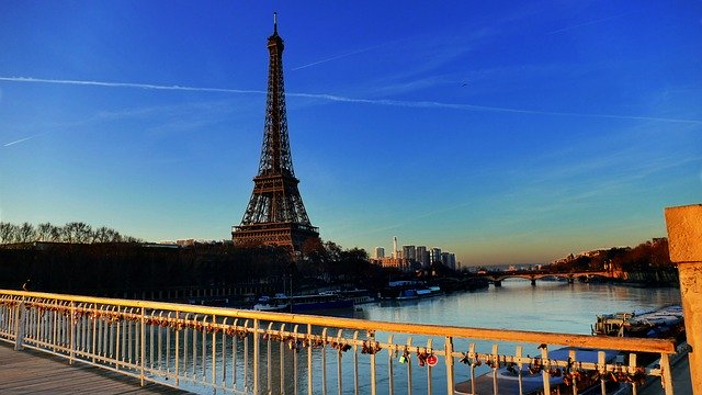 Free download Tower Eiffel Seine -  free photo or picture to be edited with GIMP online image editor