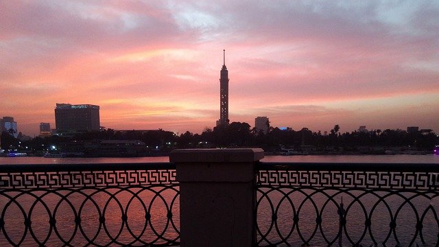 Muat turun percuma Sungai Tower Nile - foto atau gambar percuma untuk diedit dengan editor imej dalam talian GIMP