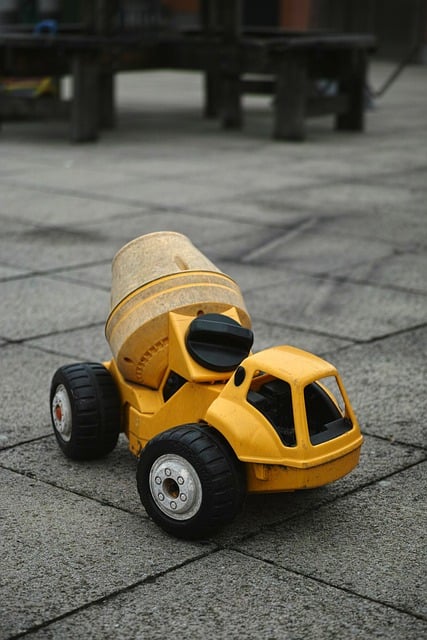 Free download toy truck children toys cement mixer free picture to be edited with GIMP free online image editor
