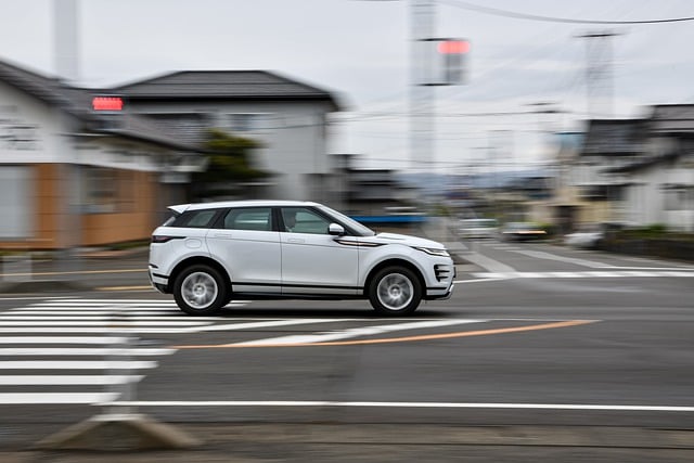 Free download traffic road car speed panning free picture to be edited with GIMP free online image editor