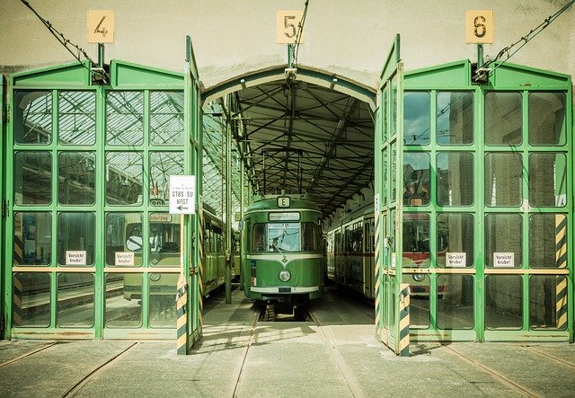 Descărcare gratuită Tram Depot Dare - fotografie sau imagini gratuite pentru a fi editate cu editorul de imagini online GIMP