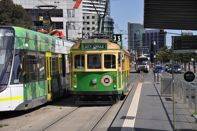 Téléchargement gratuit du modèle de photo gratuit Tram Rails Dare à éditer avec l'éditeur d'images en ligne GIMP