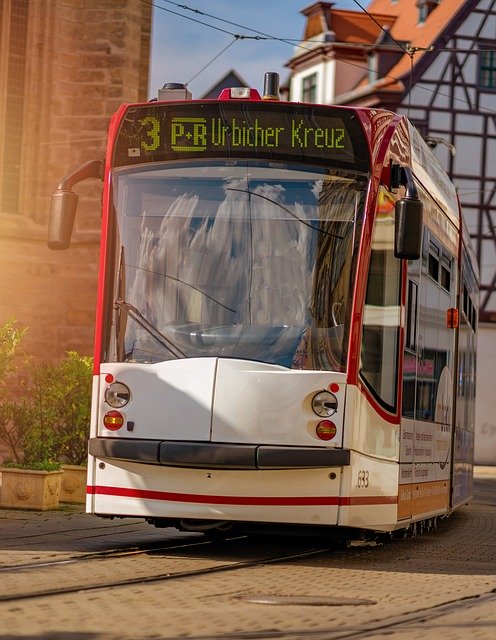 Ücretsiz indir Tramvay Trafik Taşımacılığı - GIMP çevrimiçi resim düzenleyiciyle düzenlenecek ücretsiz fotoğraf veya resim