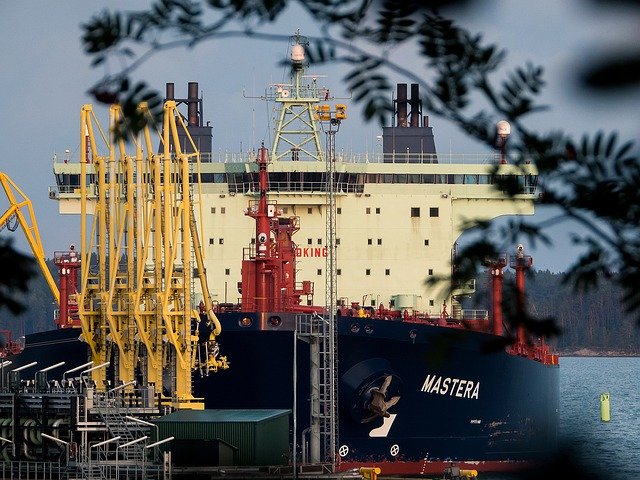 ดาวน์โหลดฟรี Transport Traffic Ship - ภาพถ่ายหรือรูปภาพฟรีที่จะแก้ไขด้วยโปรแกรมแก้ไขรูปภาพออนไลน์ GIMP