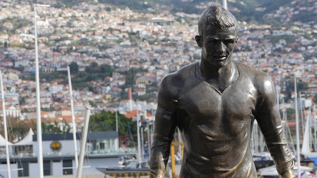 Free download travel cristiano ronaldo cr7 bronze free picture to be edited with GIMP free online image editor