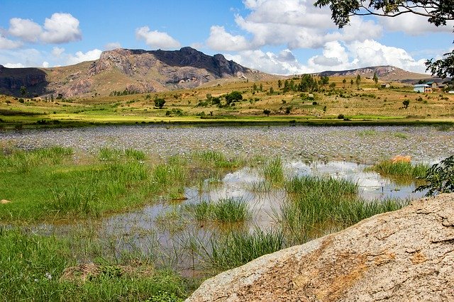 Bezpłatne pobieranie Travel Holiday Lakeside - bezpłatne zdjęcie lub obraz do edycji za pomocą internetowego edytora obrazów GIMP