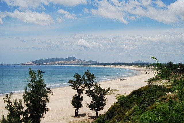 Скачать бесплатно Travel Landscapes Beach Binh Dinh - бесплатное фото или изображение для редактирования с помощью онлайн-редактора изображений GIMP
