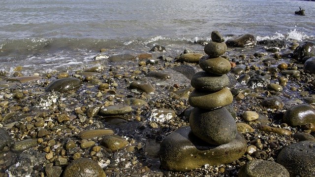 Gratis download Travel Water Stone - gratis foto of afbeelding om te bewerken met GIMP online afbeeldingseditor