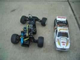 Free download Traxxas Nitro Sport 5 free photo or picture to be edited with GIMP online image editor