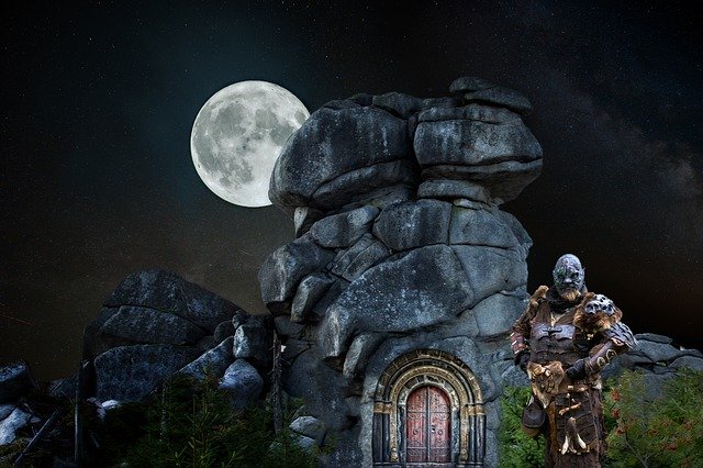 Kostenloser Download Troll Castle Fantasy Mystical - kostenlose Illustration, die mit dem kostenlosen Online-Bildeditor GIMP bearbeitet werden kann