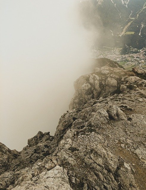 Gratis download Tschirgant Mountain Summit - gratis foto of afbeelding om te bewerken met GIMP online afbeeldingseditor