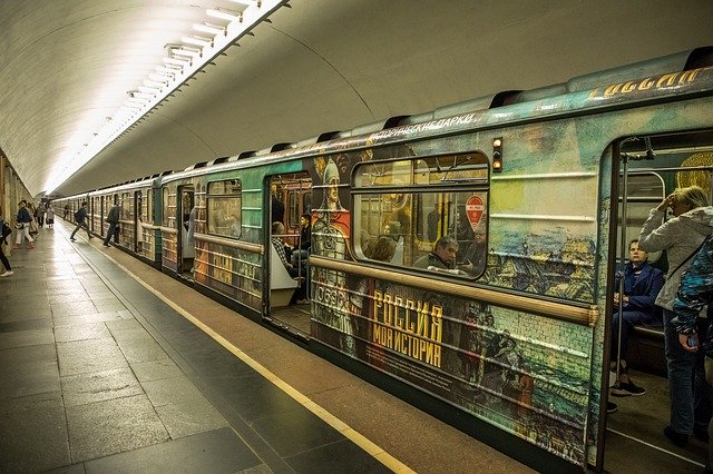 Descărcare gratuită Tube Russian The Metro Of Moscow - fotografie sau imagine gratuită pentru a fi editată cu editorul de imagini online GIMP