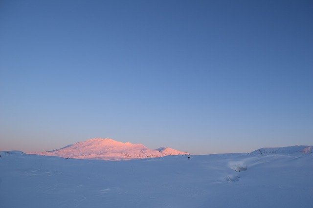 Bezpłatne pobieranie szablonu Tundra Winter Iceland do edycji za pomocą internetowego edytora obrazów GIMP