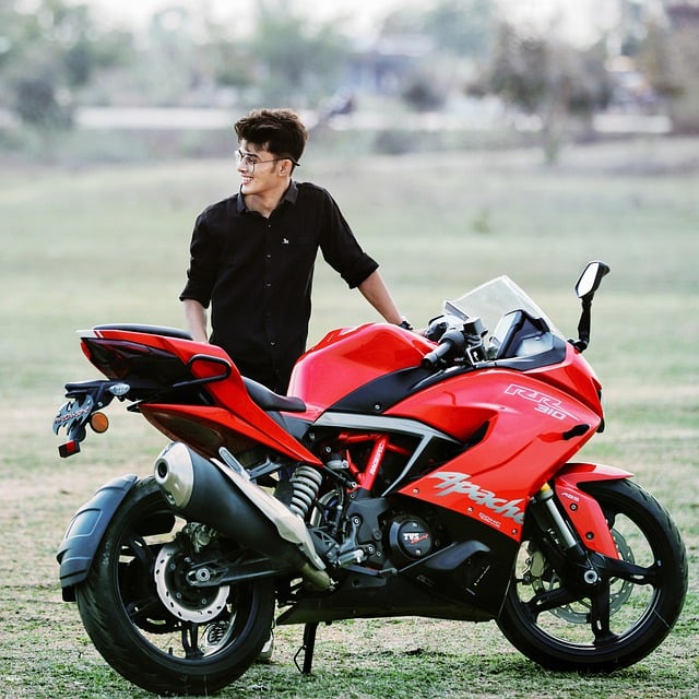 Free download tvs apache rr 310 motorcycle man free picture to be edited with GIMP free online image editor