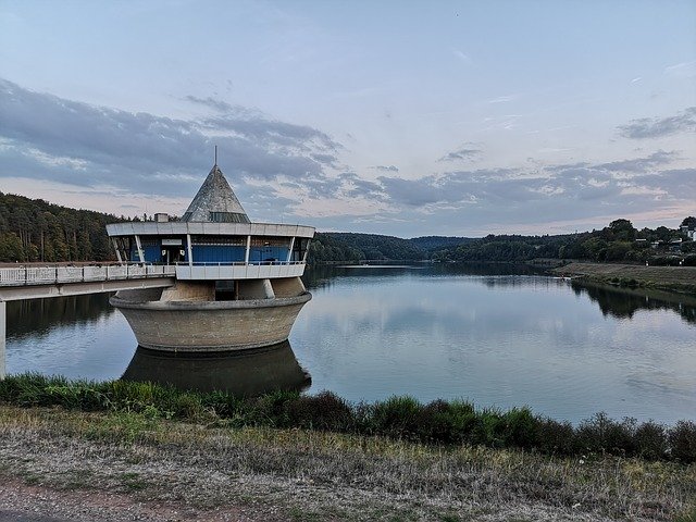 Bezpłatne pobieranie Twist The Reservoir Bad-Arolsen - bezpłatne zdjęcie lub obraz do edycji za pomocą internetowego edytora obrazów GIMP