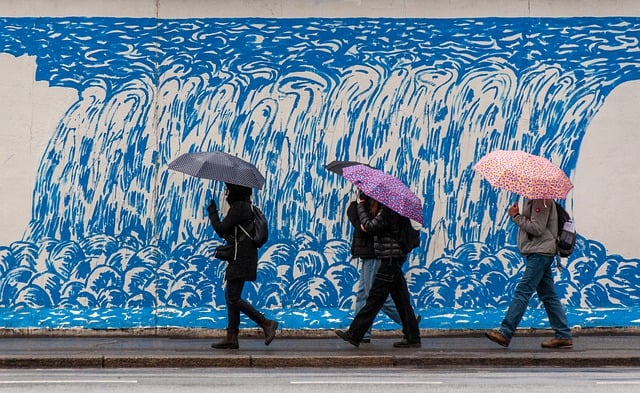 Free download umbrellas people wall road rain free picture to be edited with GIMP free online image editor