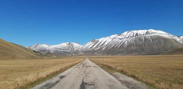 Free download Umbria Valle Castelluccio -  free photo or picture to be edited with GIMP online image editor