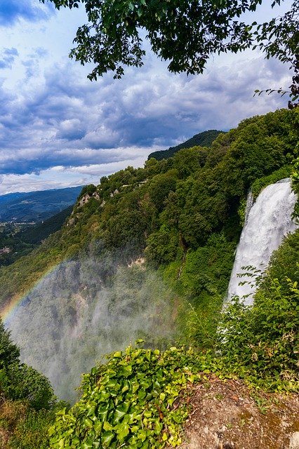 הורדה חינם Umbria Waterfall Italy - תמונה או תמונה בחינם לעריכה עם עורך התמונות המקוון GIMP