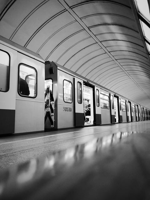 Free download underground carriage metro free picture to be edited with GIMP free online image editor