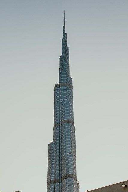 김프 무료 온라인 이미지 편집기로 편집할 도시 연합 아랍 에미레이트 타워 무료 사진 무료 다운로드