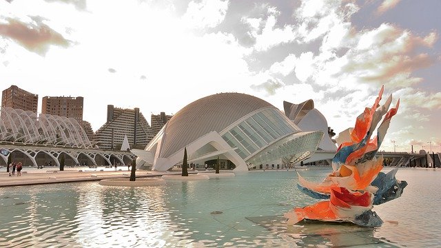 Unduh gratis Arsitektur Museum Valencia - foto atau gambar gratis untuk diedit dengan editor gambar online GIMP