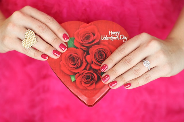 Free download valentines day chocolates love free picture to be edited with GIMP free online image editor
