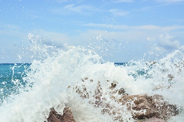 Unduh gratis Pantai Val Rock - foto atau gambar gratis untuk diedit dengan editor gambar online GIMP