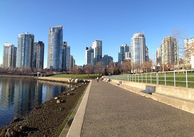 무료 다운로드 Vancouver Skyline Water - 무료 사진 또는 GIMP 온라인 이미지 편집기로 편집할 수 있는 사진