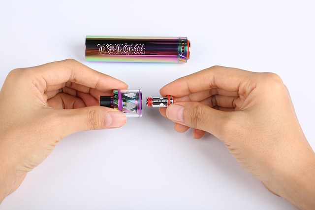Free download vape electronic cigarette uwell free picture to be edited with GIMP free online image editor